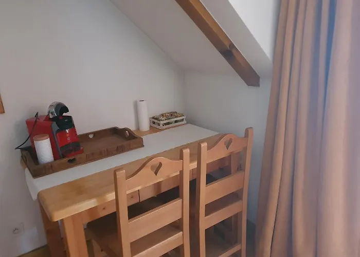 Dans De Tourisme*** Apartament *